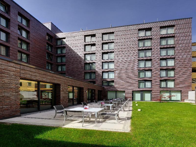 Hampton By Hilton Berlin City West Hotel Exterior photo